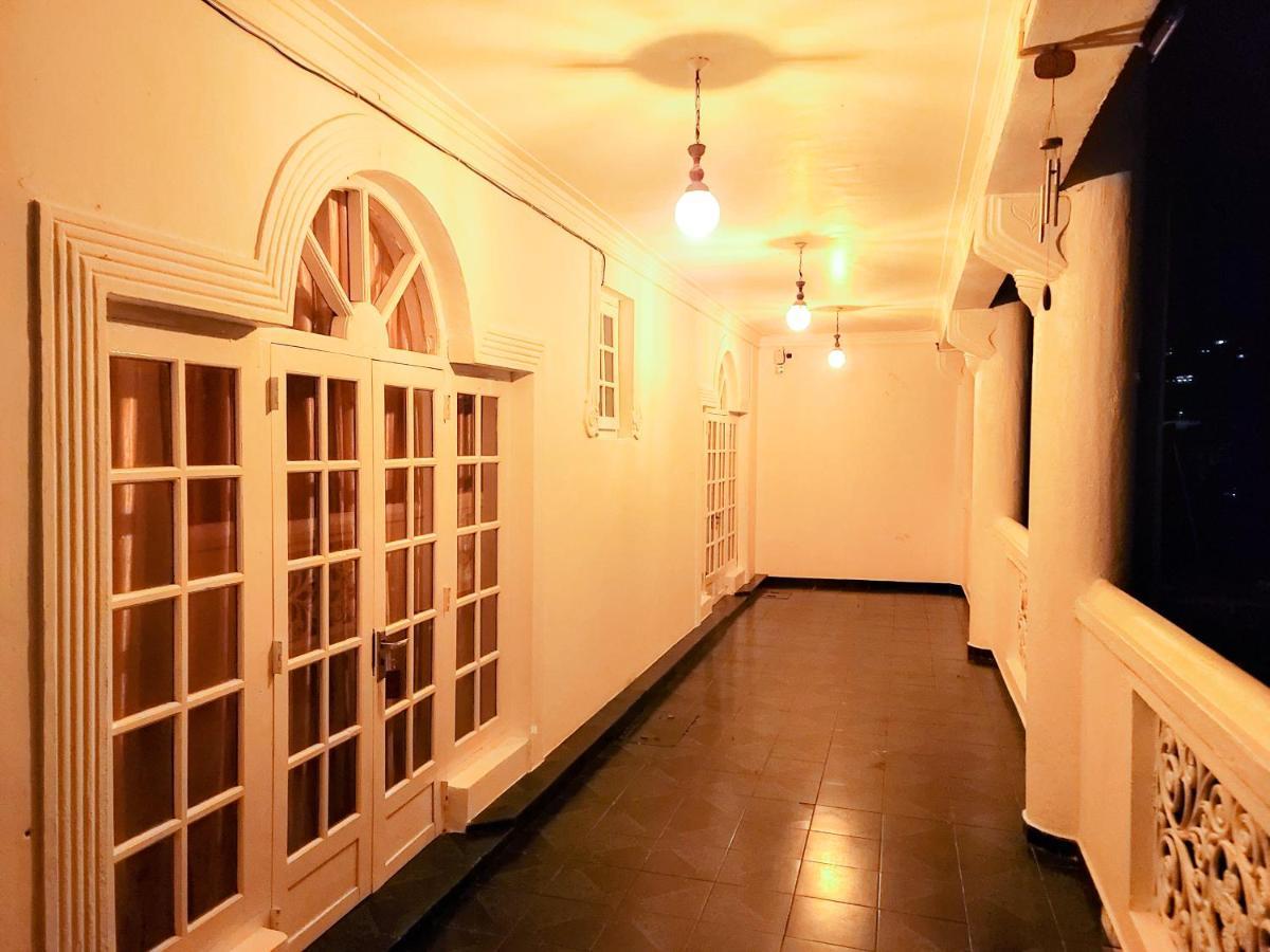 Notre Dame D'Arcadia Hotel Nuwara Eliya Exterior photo